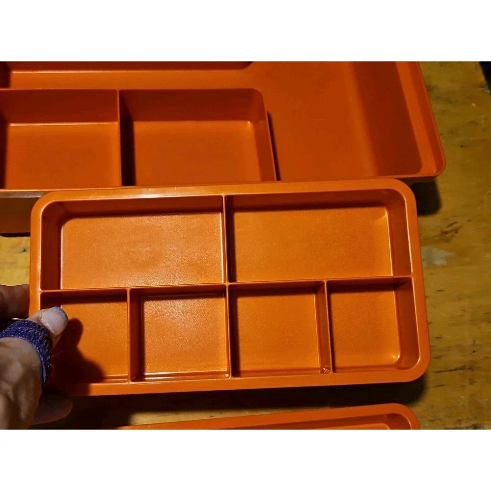 Tupperware excellent few